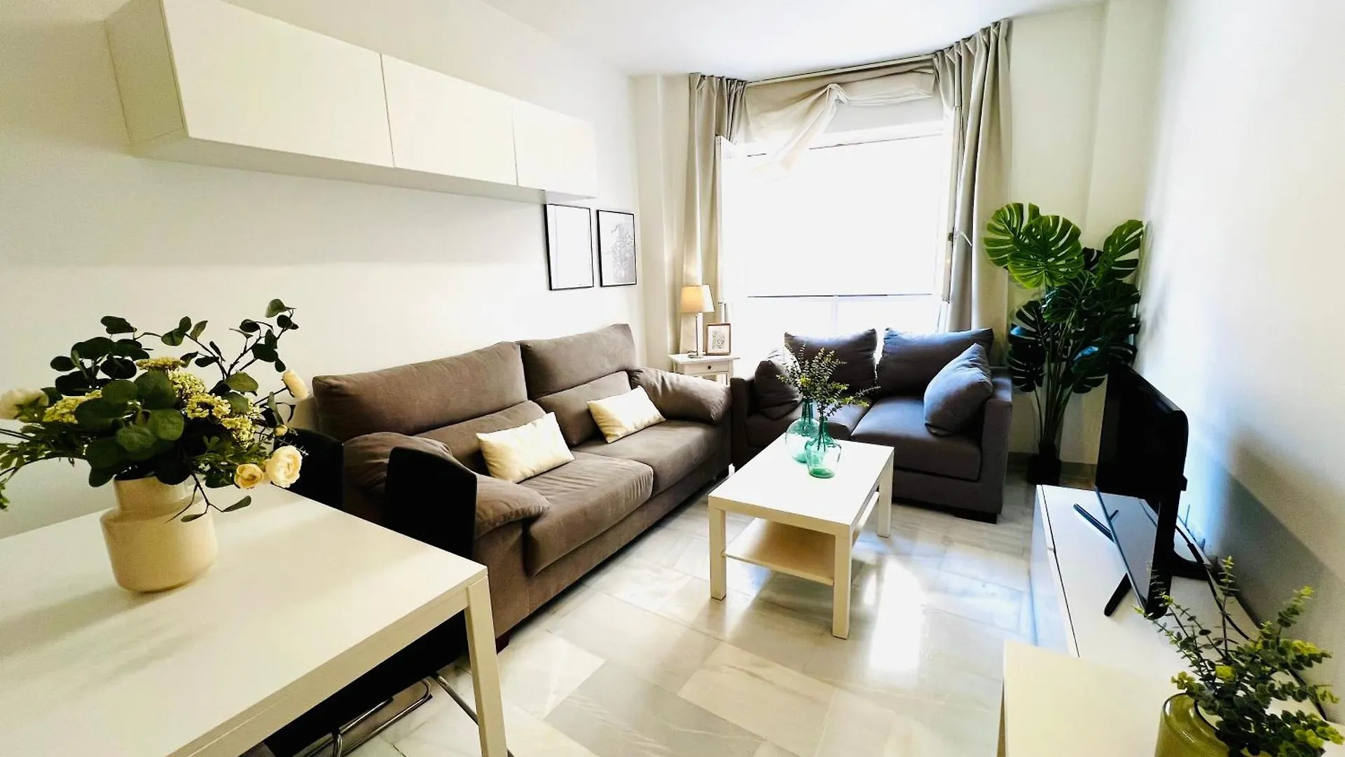 Nuevo Cathedral Deluxe Apartment Sinesedesignhomes マラガ