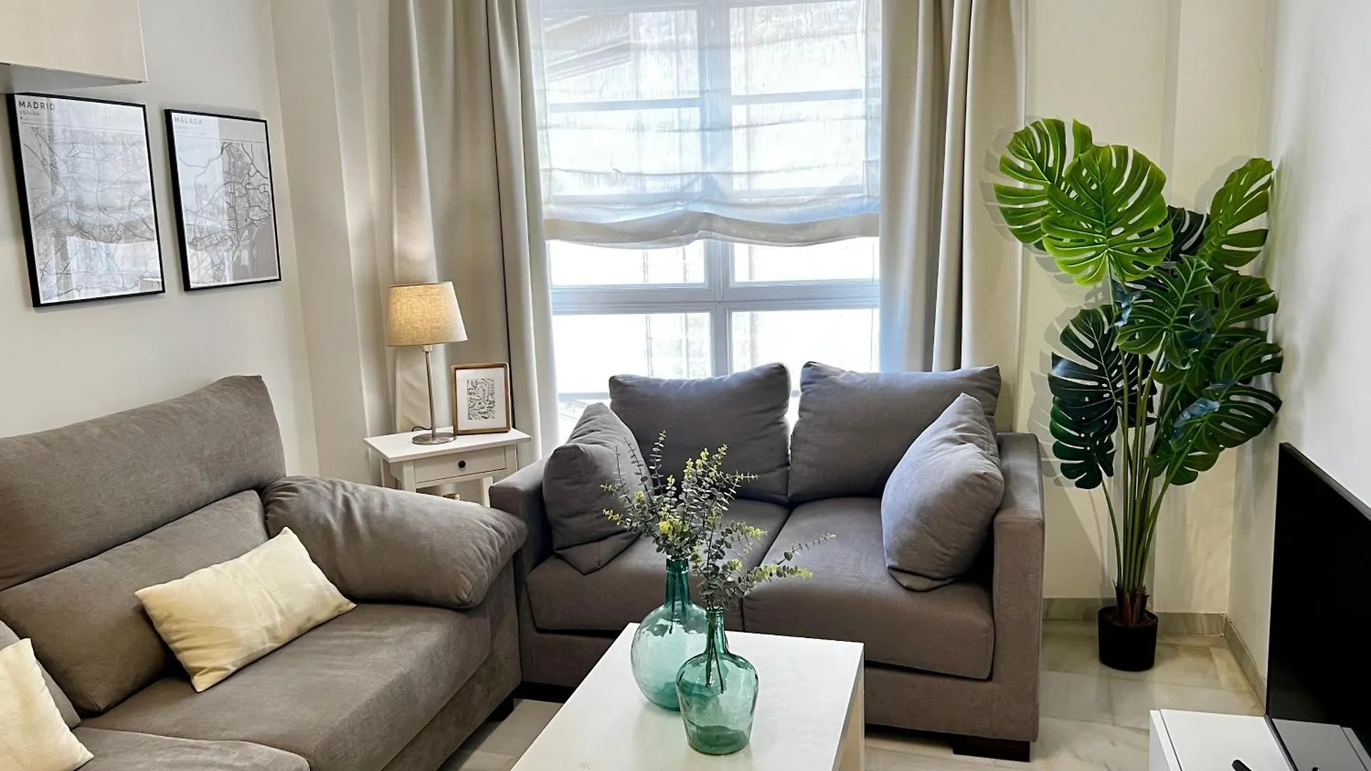 Nuevo Cathedral Deluxe Apartment Sinesedesignhomes マラガ 0*,  スペイン